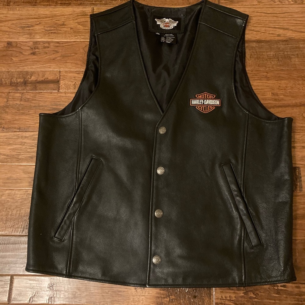 Harley Davidson Men’s leather vest XL